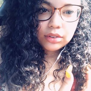 Meet your Posher, Vicky